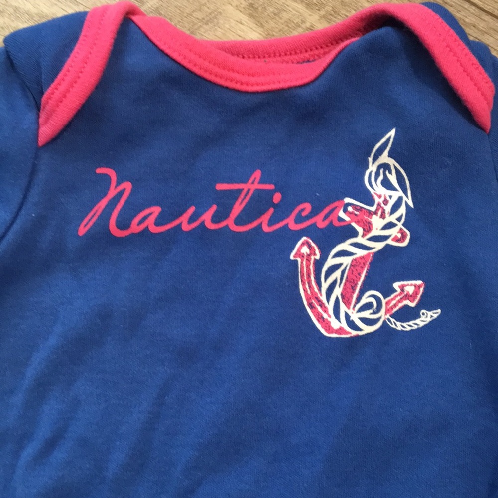 Bundle of 3 Nautica onsies - Picture 4 of 6